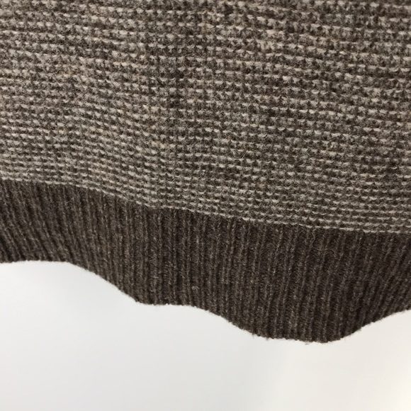 J. Crew Men's 100 % Lambs wool Brown and Tan Sweater Size L - Picture 6 of 11